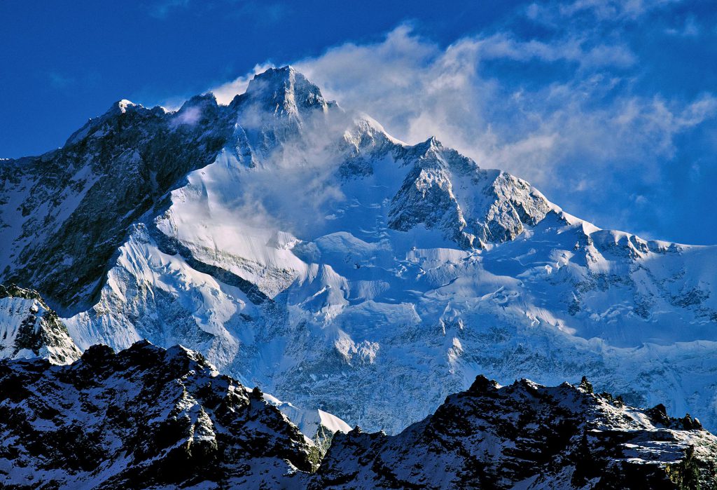 Kangchenjunga, Himalayas @Claes Grundsten
