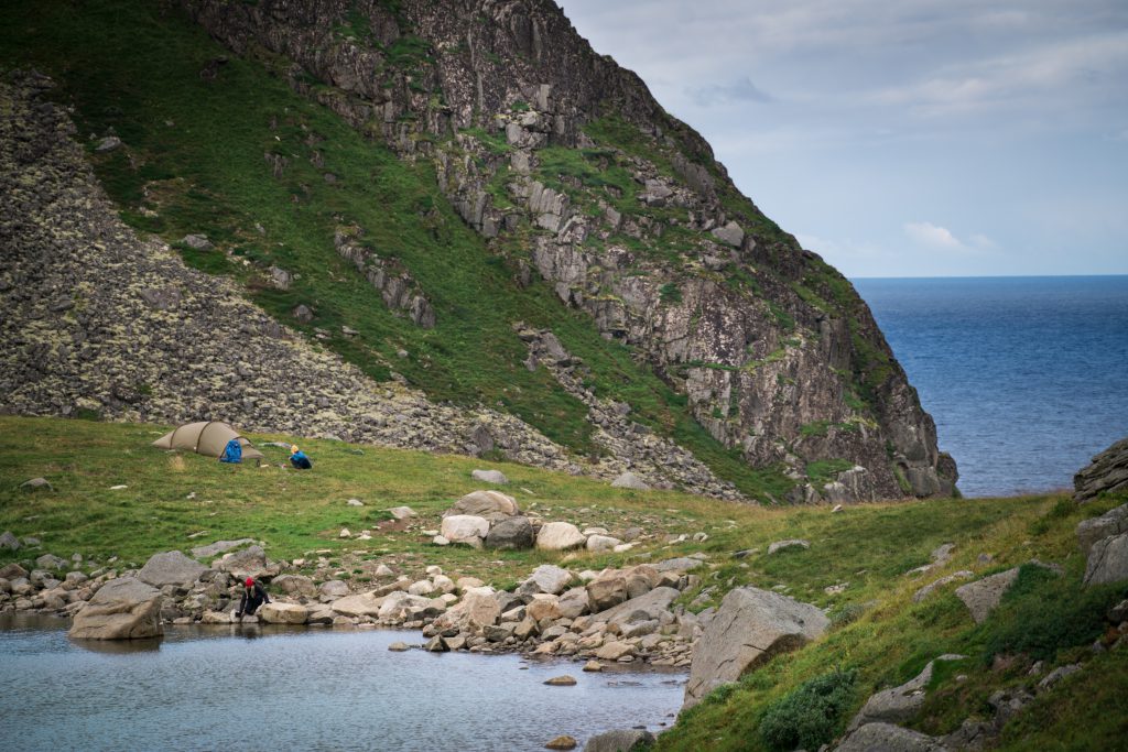 Summer trekking by the ocean, fjällräven tents, fjallraven tents