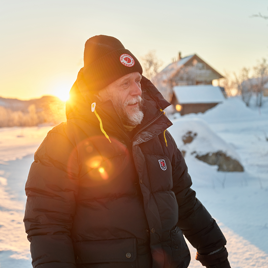 WWF Finland, arctic fox research, Fjällräven expedition down jacket